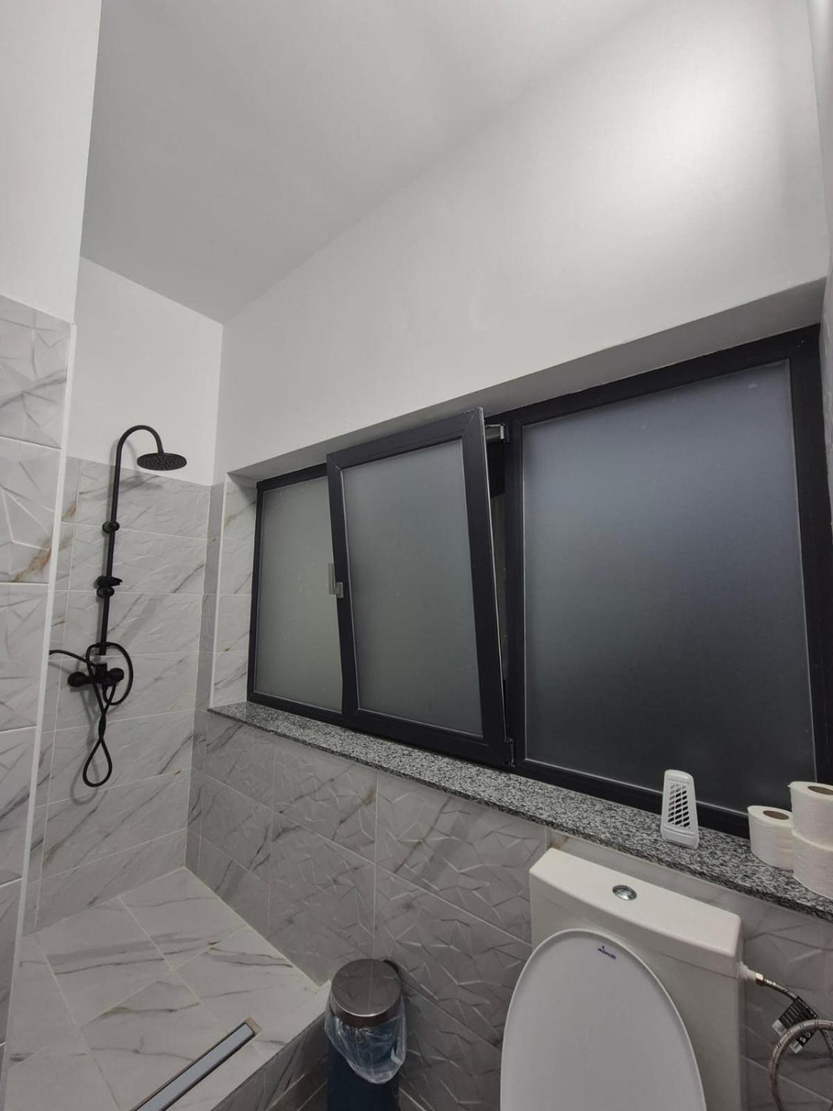 Casa De Vacanta Larisa Novaci-Straini Bagian luar foto